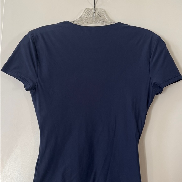 Abercrombie Women's Soft Matte Seamless Tee Bodysuit Navy size Small - Picture 11 of 12